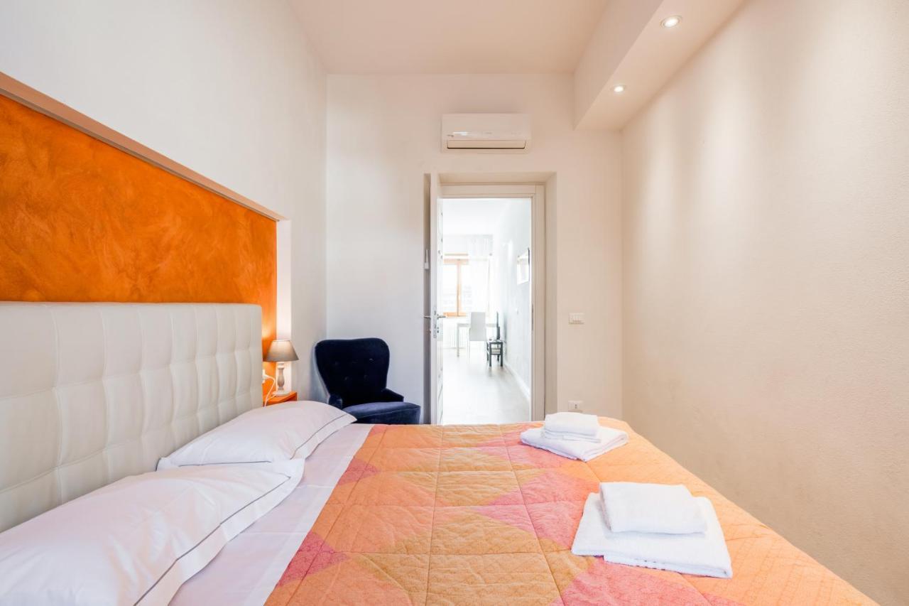 Apartamento Guesthost - Santa Maria Novella Cozy Flat Florença