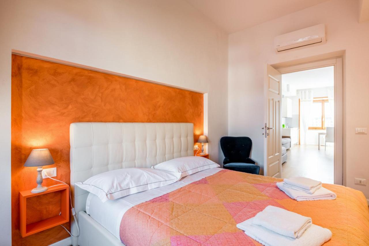 Guesthost - Santa Maria Novella Cozy Flat Florença